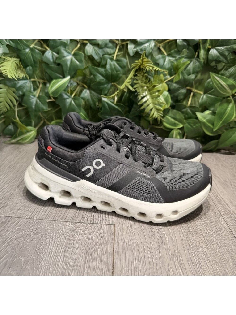On Cloud Cloud Runner 2 Eclipse/Black Athletic Womens Shoes 7